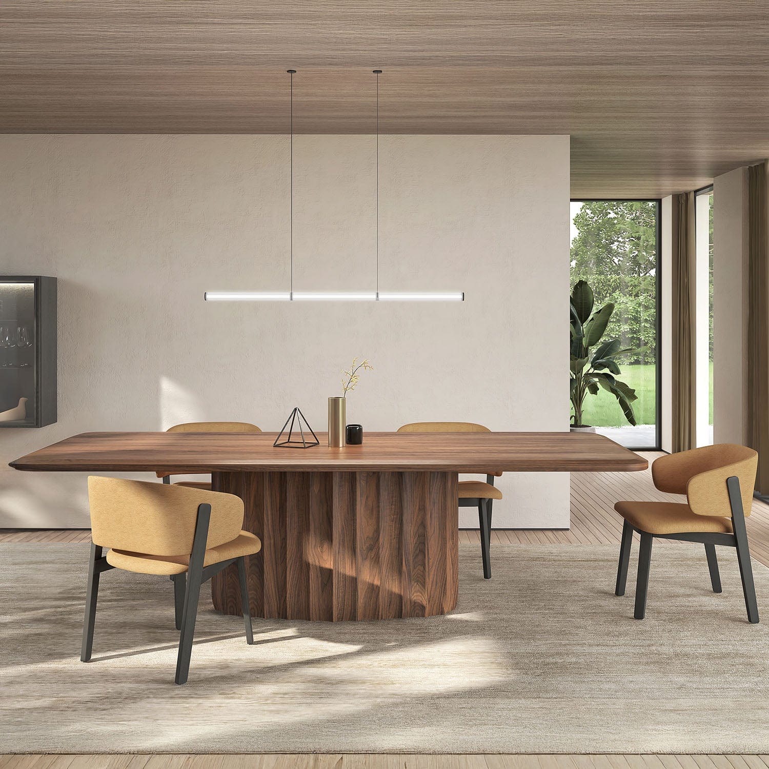 HUPPE RUFUS DINING TABLE