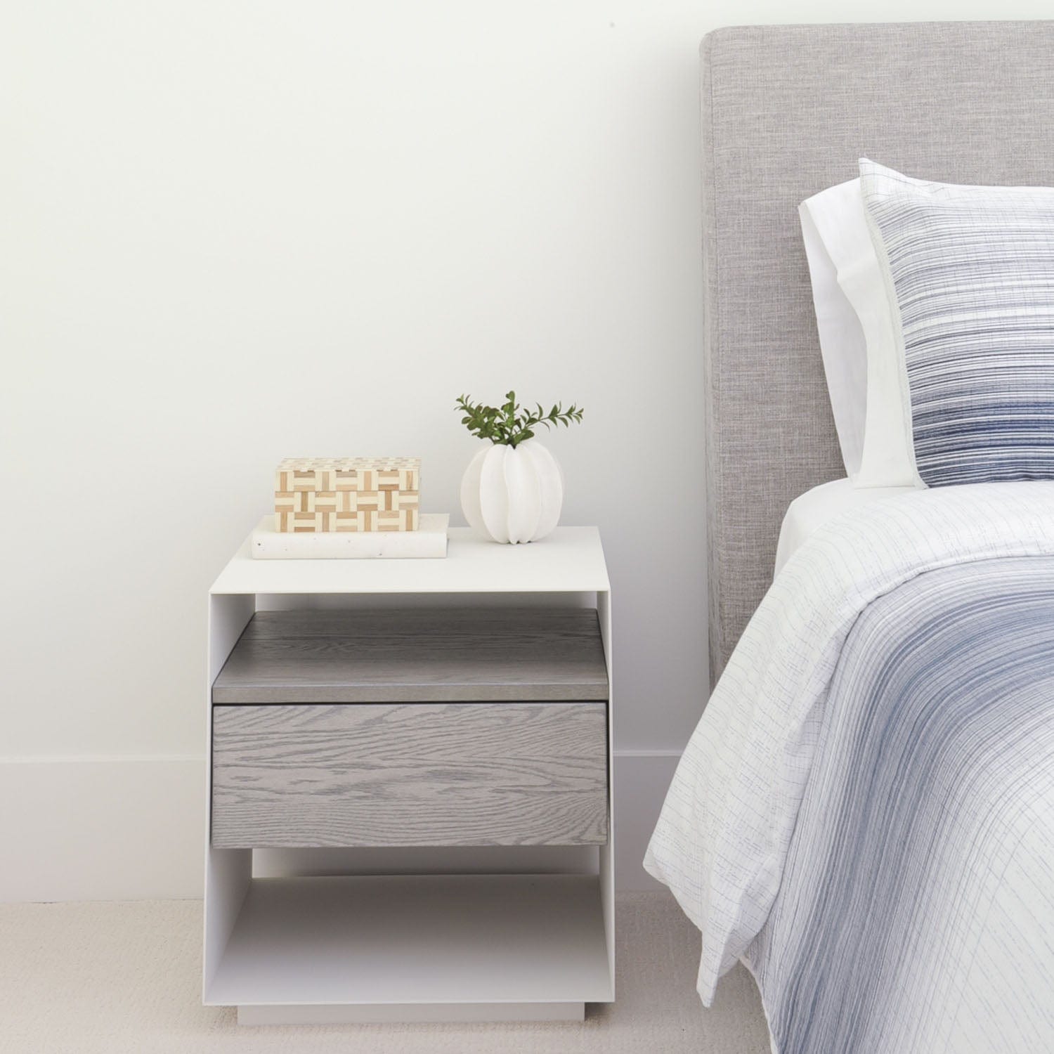 TRICA FURNITURE BOULEVARD 1 DRAWER NIGHTSTAND