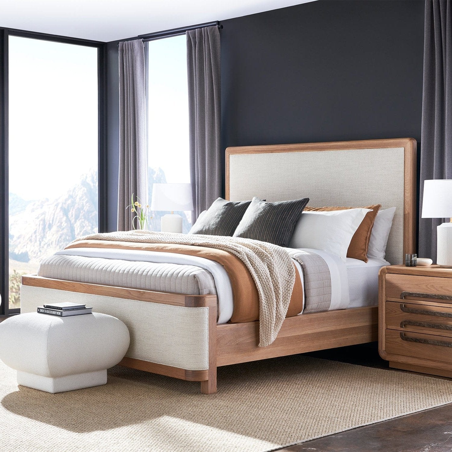 VANGUARD FURNITURE FORM BED