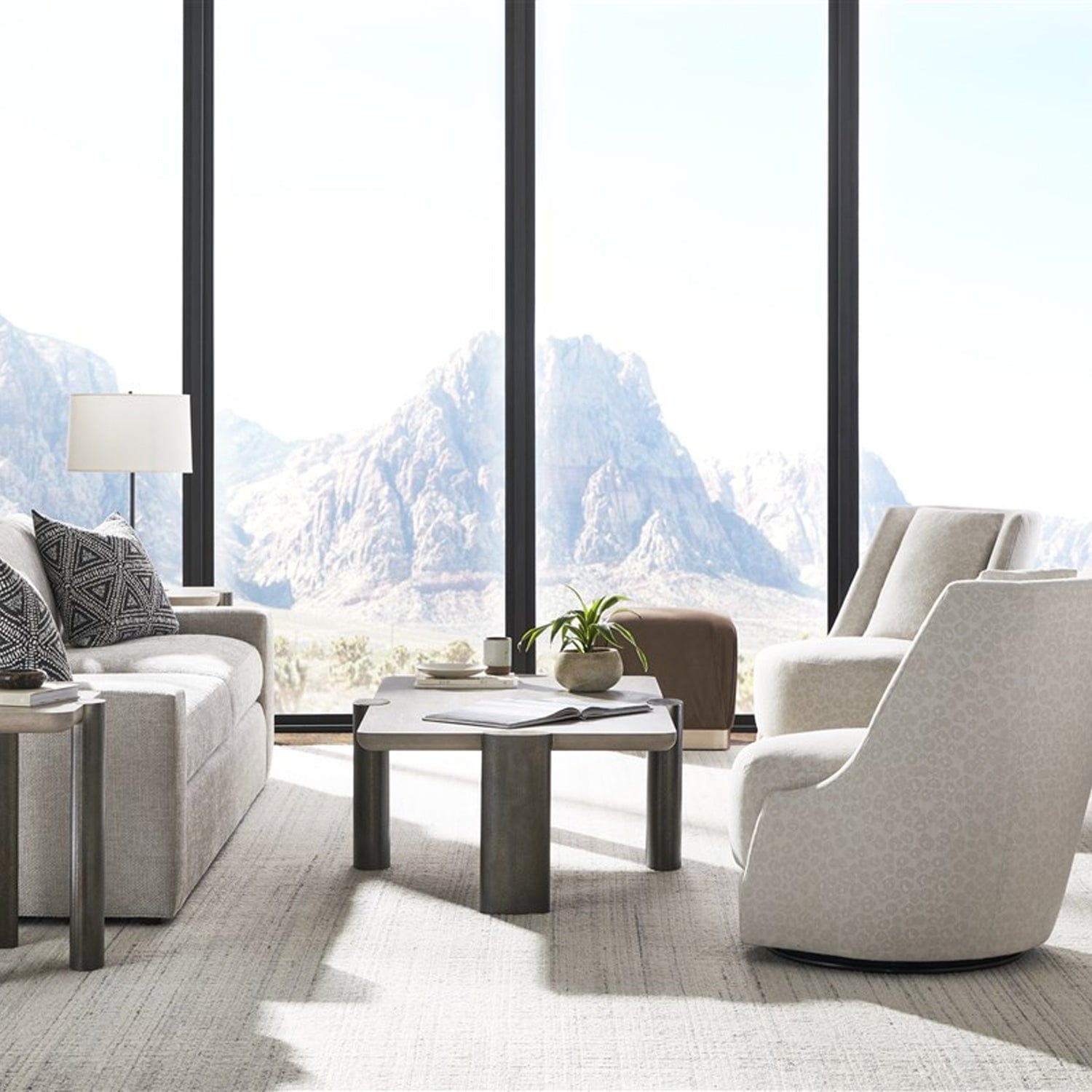 VANGUARD FURNITURE FORM COCKTAIL TABLE