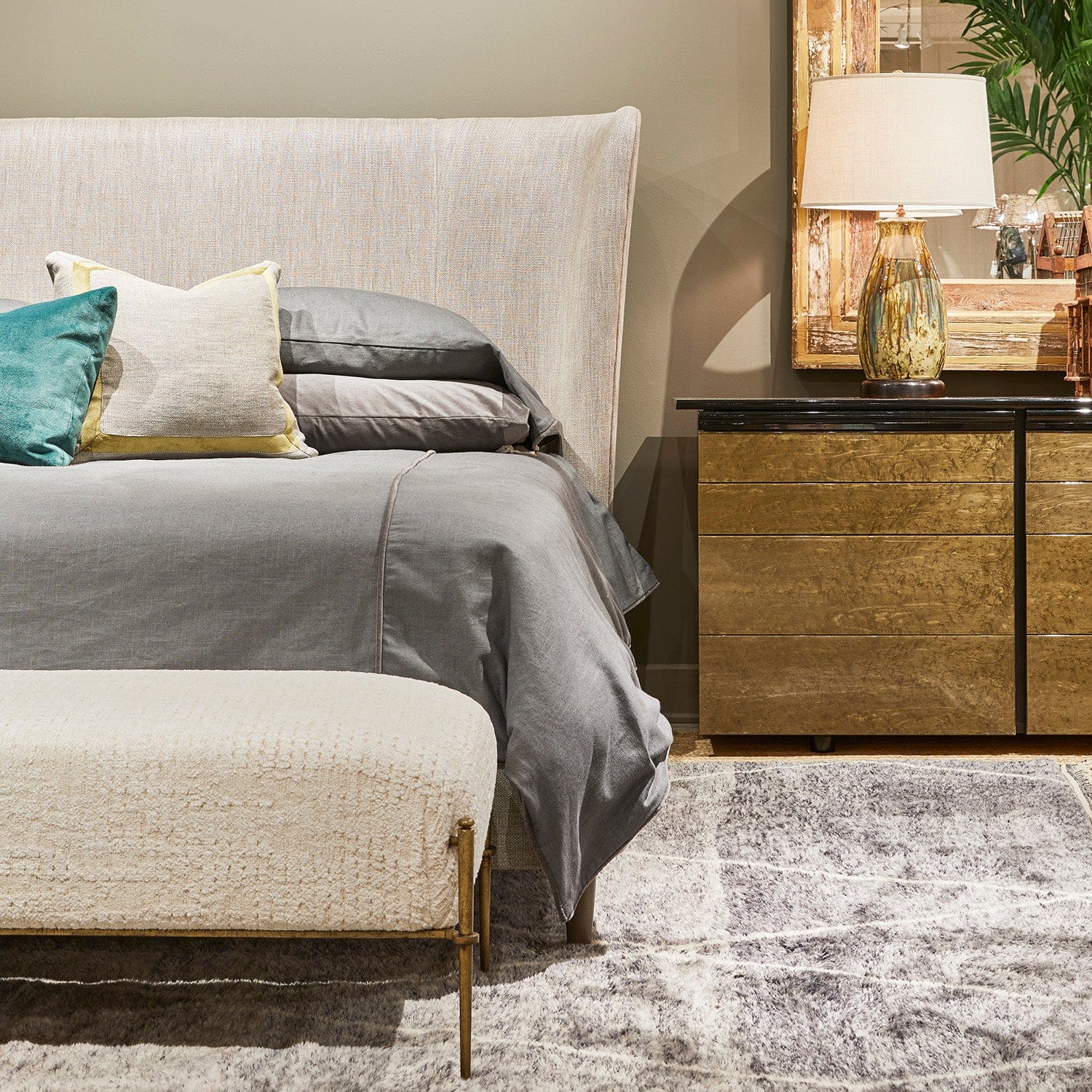 LEE INDUSTRIES CAINE COCKTAIL OTTOMAN