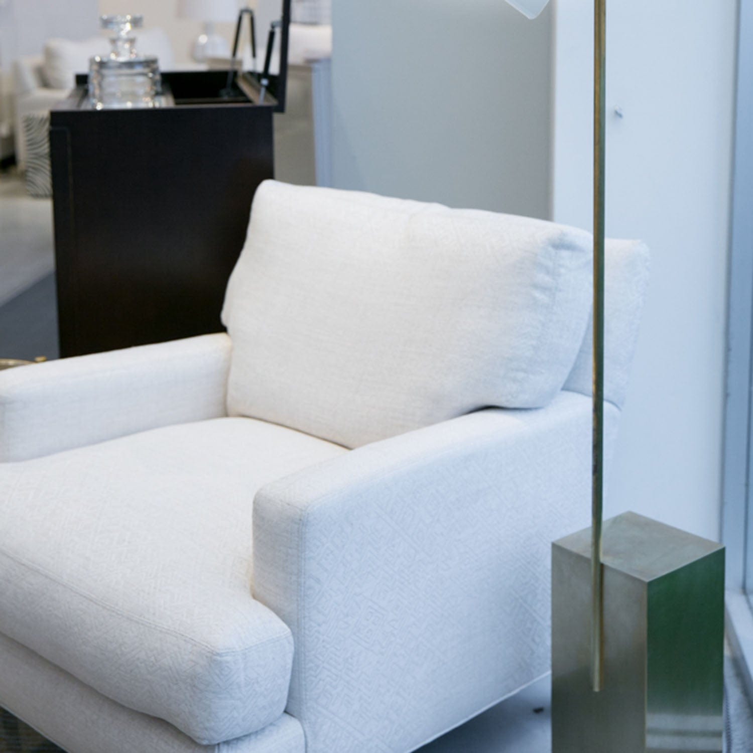 LEE INDUSTRIES SLATER CHAIR