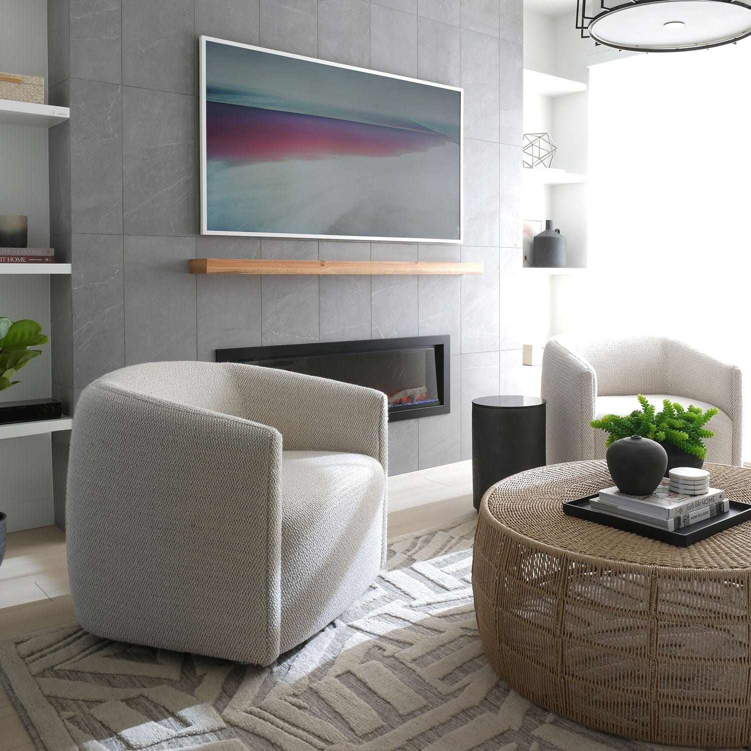 BERNHARDT ALINE SWIVEL CHAIR