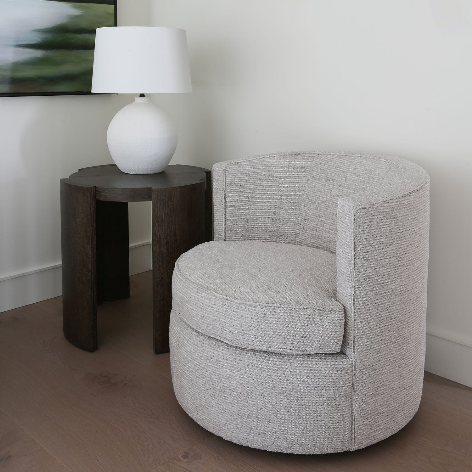 BERNHARDT FLEUR SWIVEL CHAIR