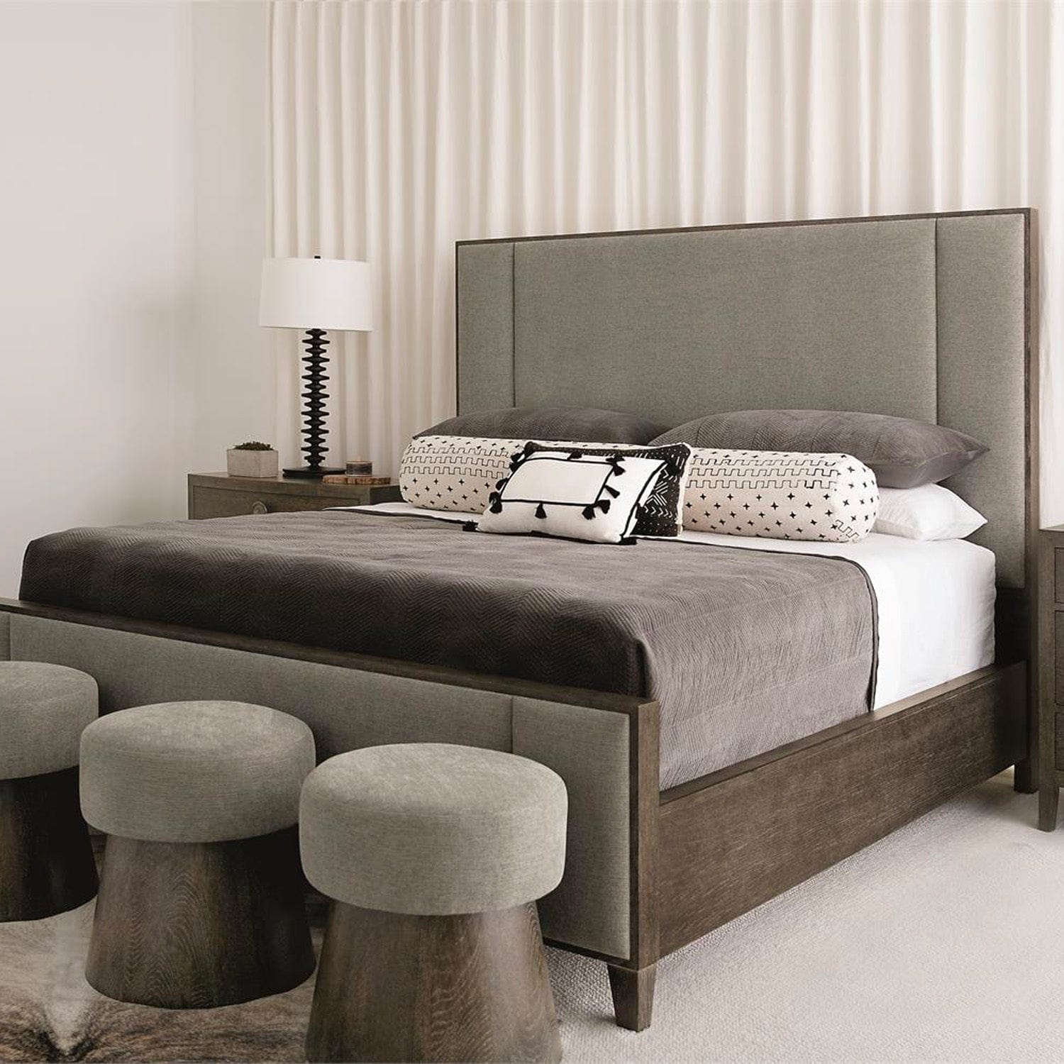 BERNHARDT LINEA BED