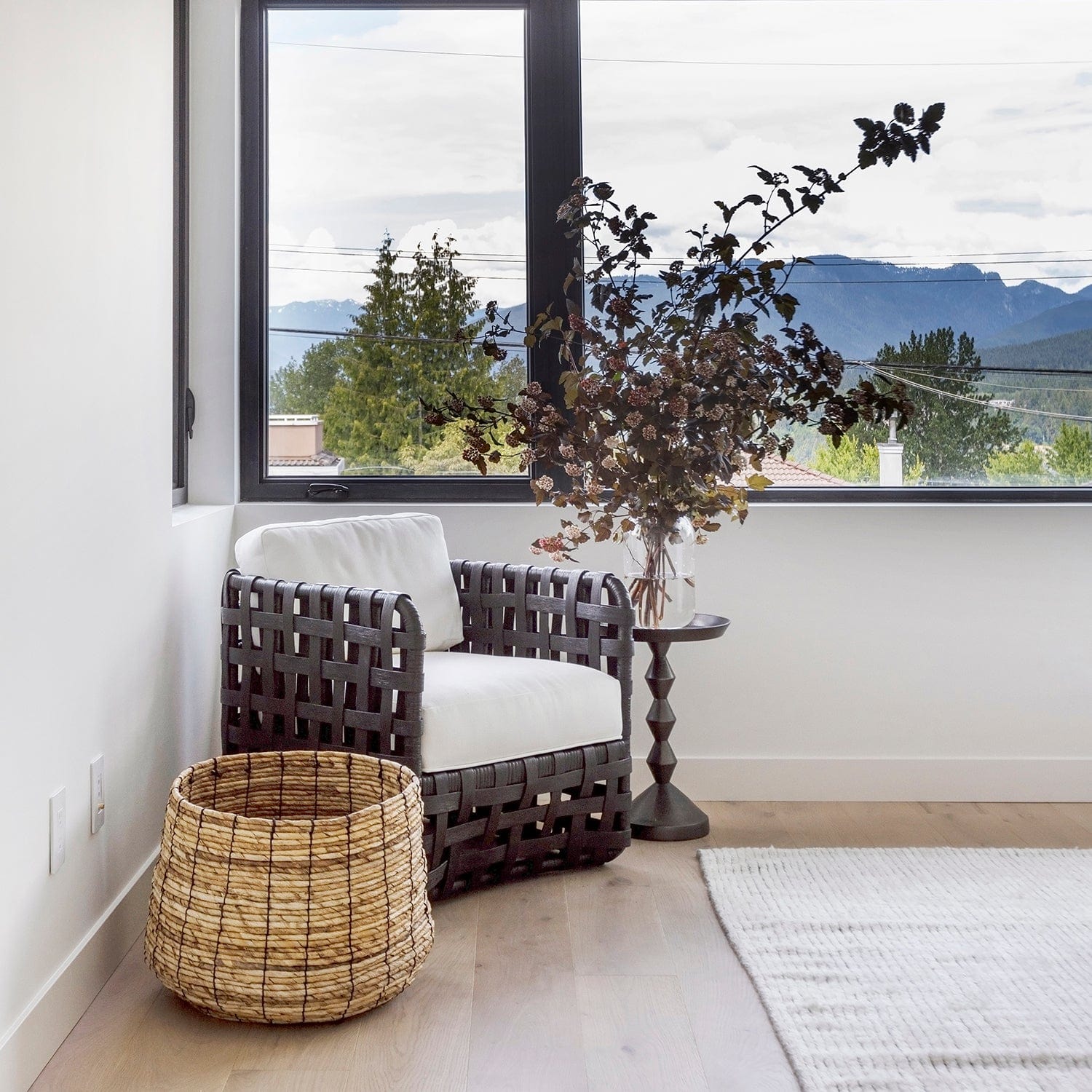 PALECEK MEDFORD CHAIR White