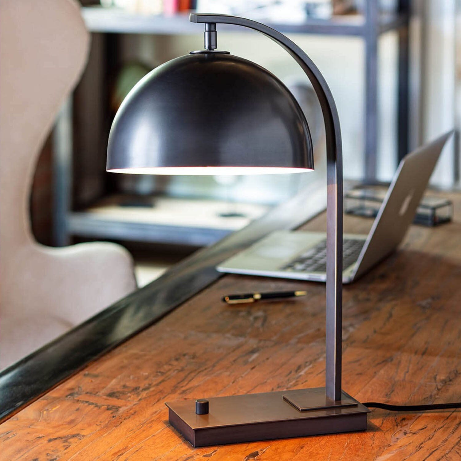 REGINA ANDREW DESIGN OTTO DESK LAMP