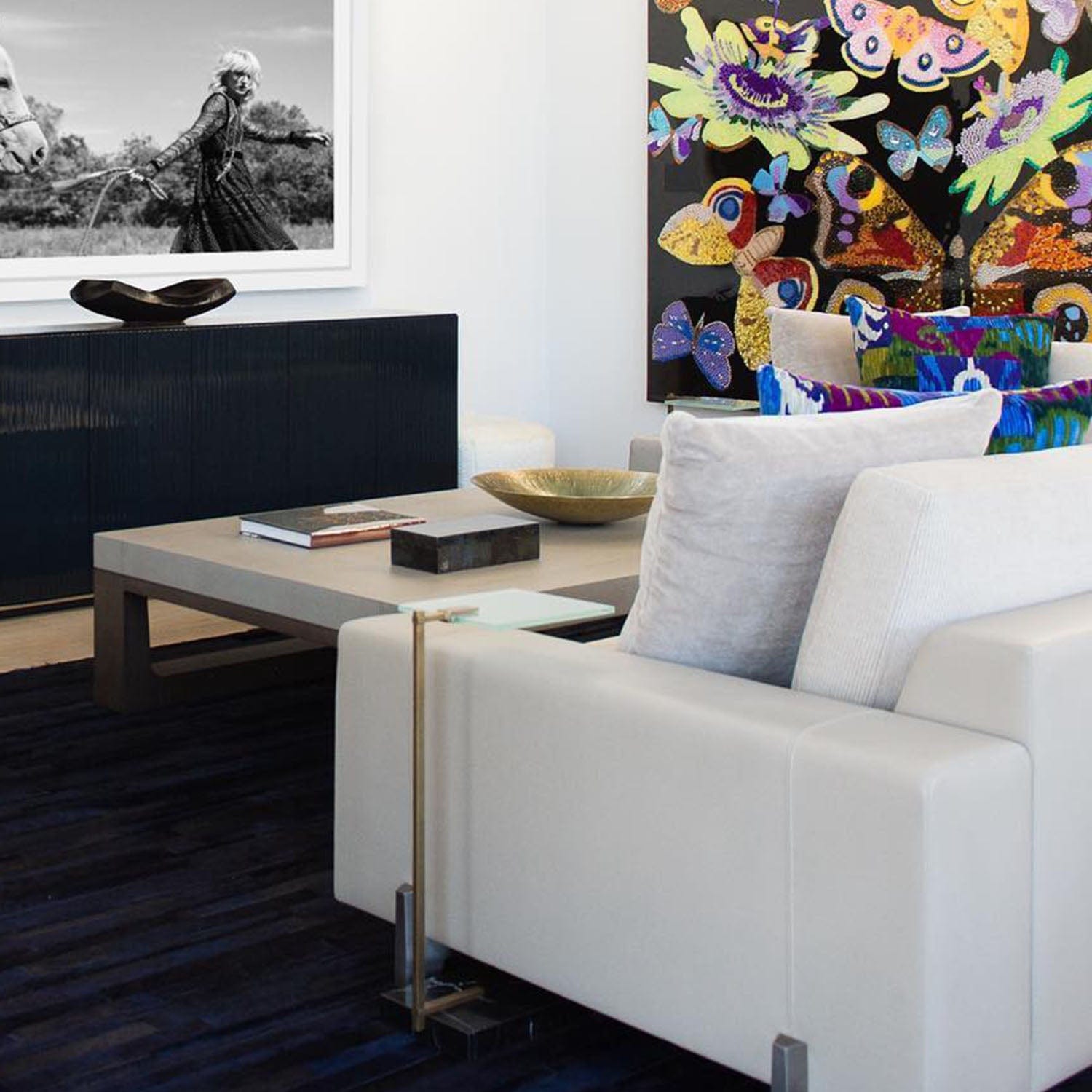 CURREY & COMPANY NEIL DRINKS TABLE