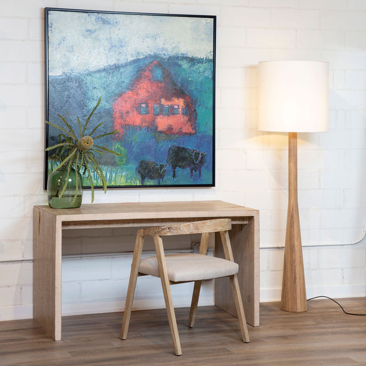 DOVETAIL JENSEN CHAIR