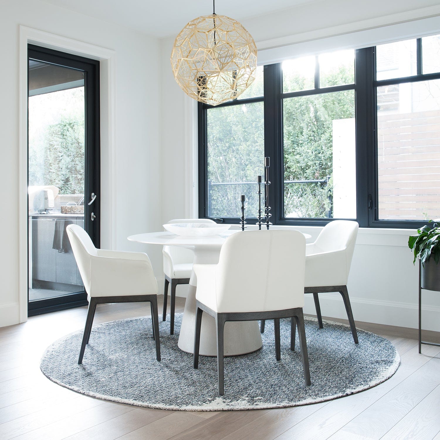 COLIBRI ANN ARM CHAIR