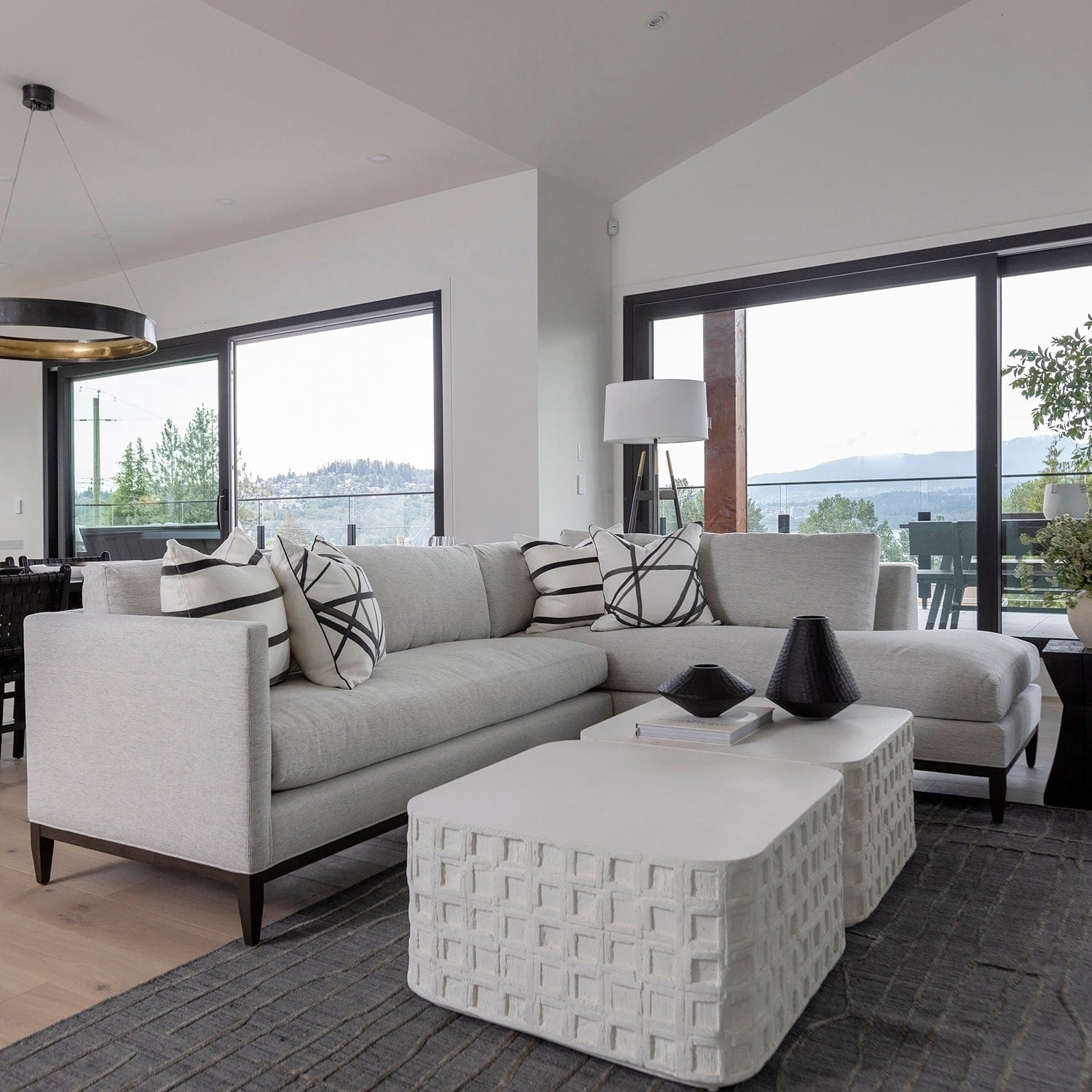 LEE INDUSTRIES GRAYSON SECTIONAL