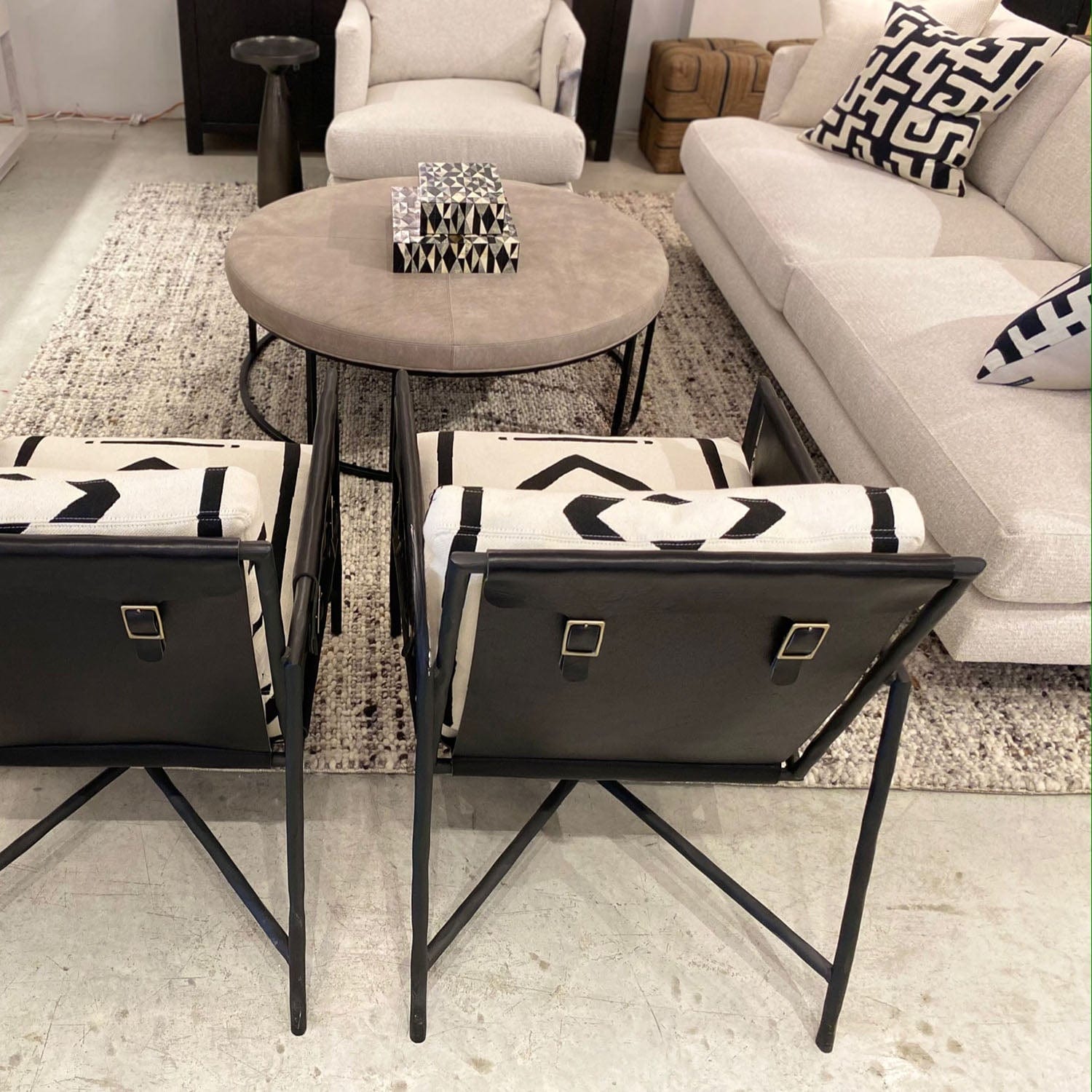 LEE INDUSTRIES OSCAR CHAIR