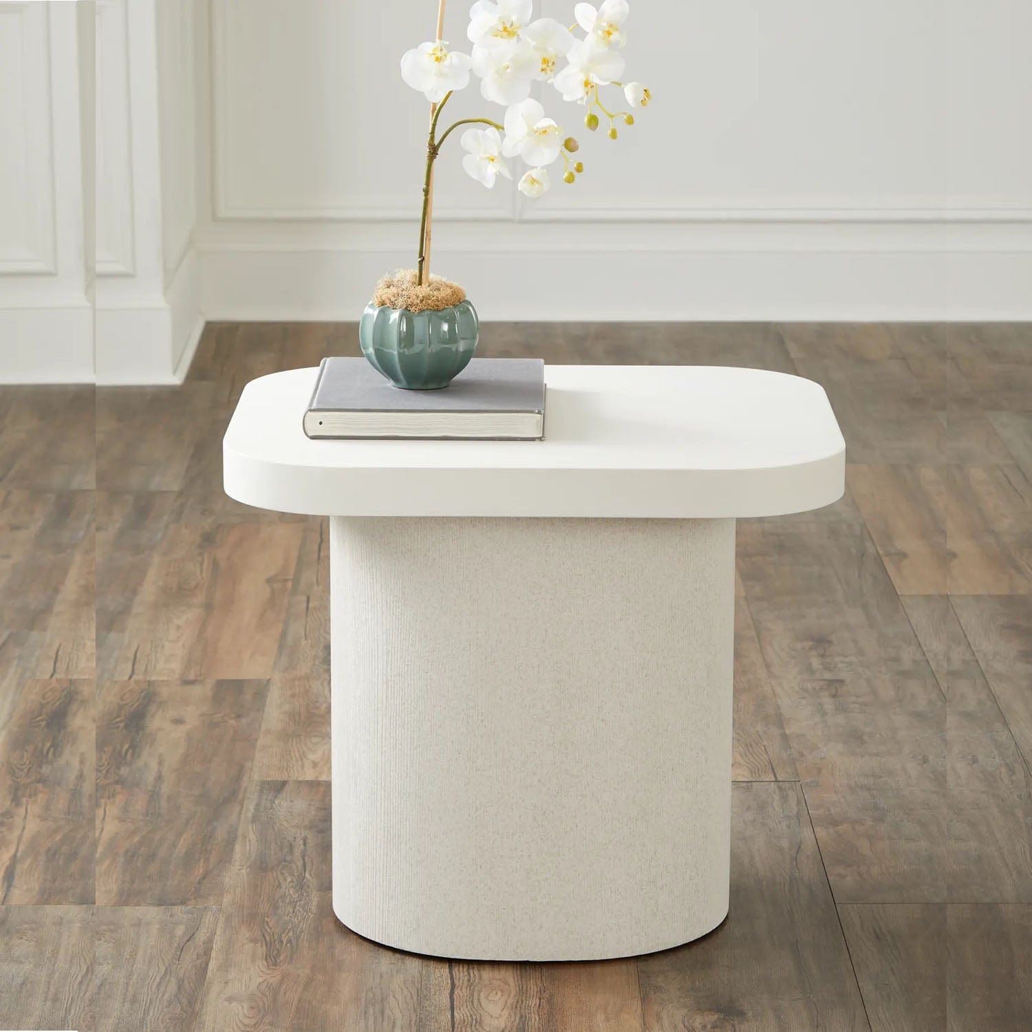 BERNHARDT ELLISON END TABLE