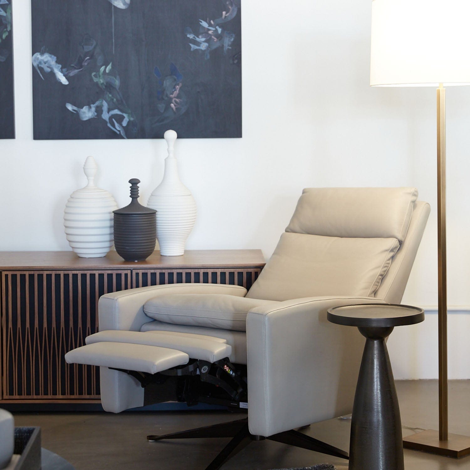 AMERICAN LEATHER SIMON SWIVEL RECLINER