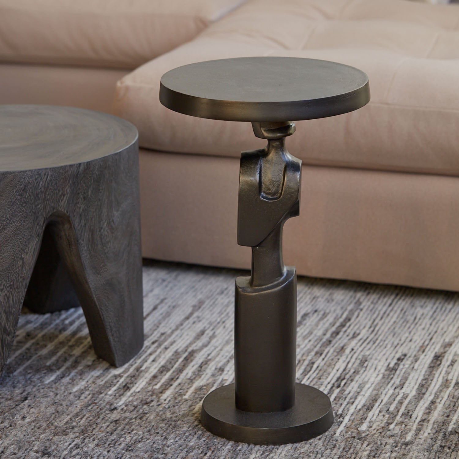 BERNHARDT VEVO CHAIRSIDE TABLE