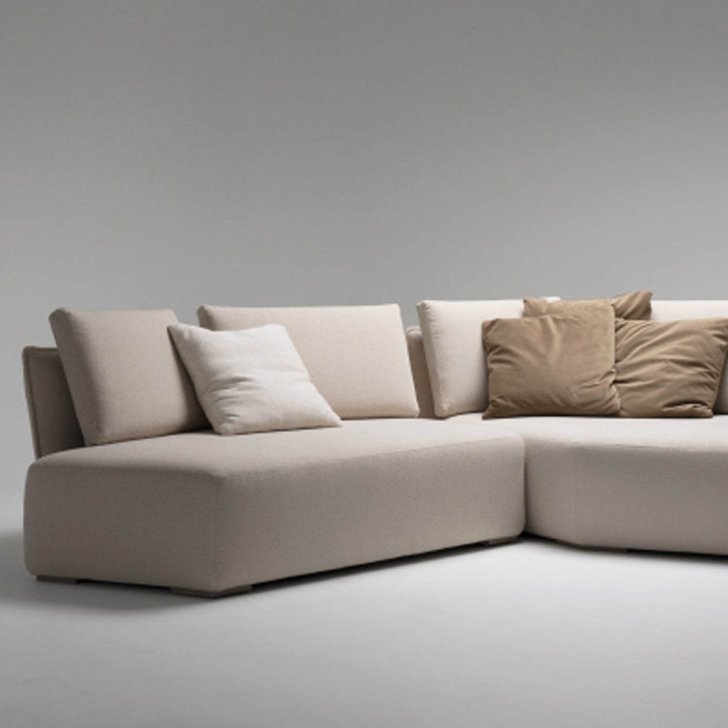 LE COURNOYER SECTIONAL