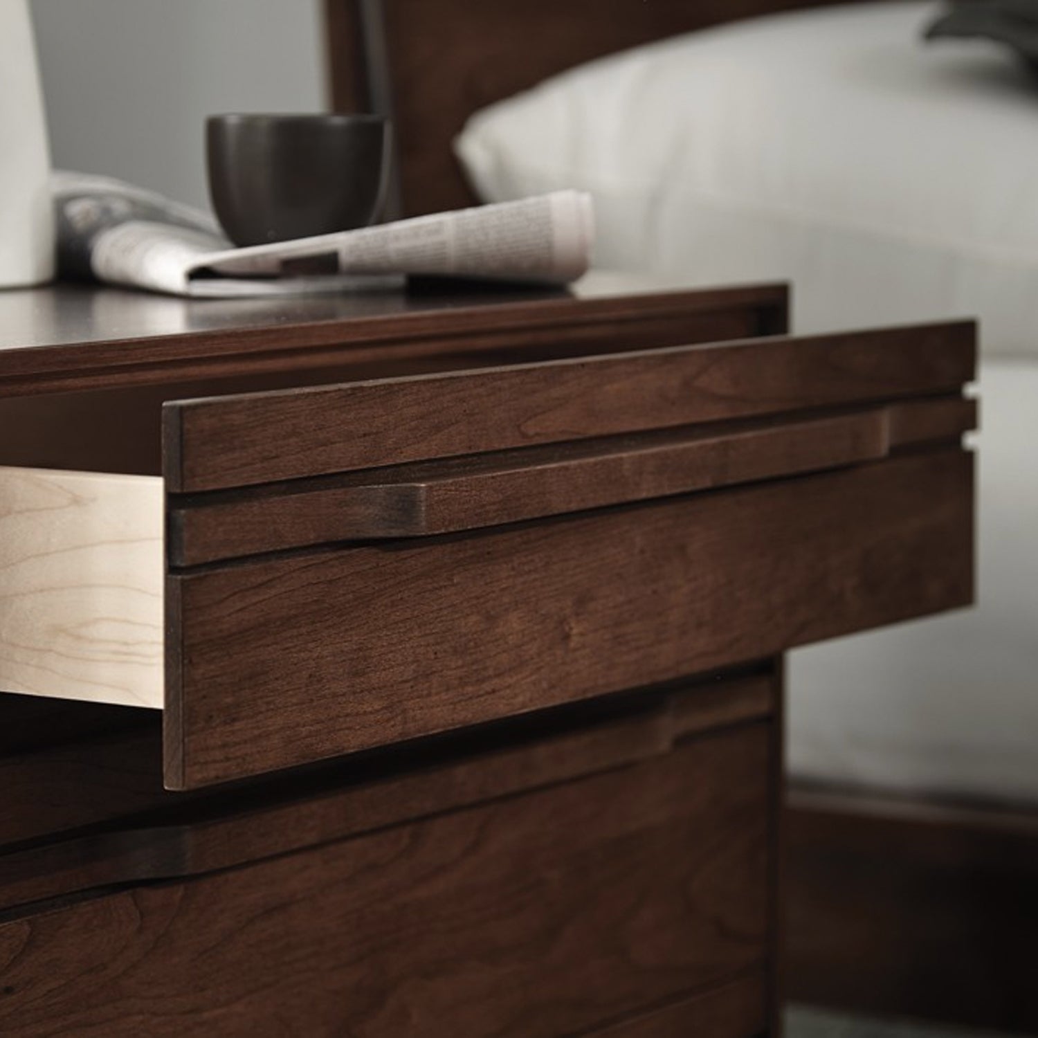 CAMBER BEDSIDE CHEST