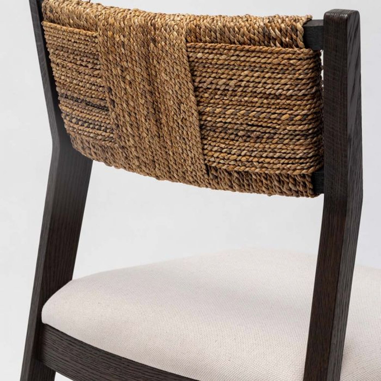 COLONY CHAIR