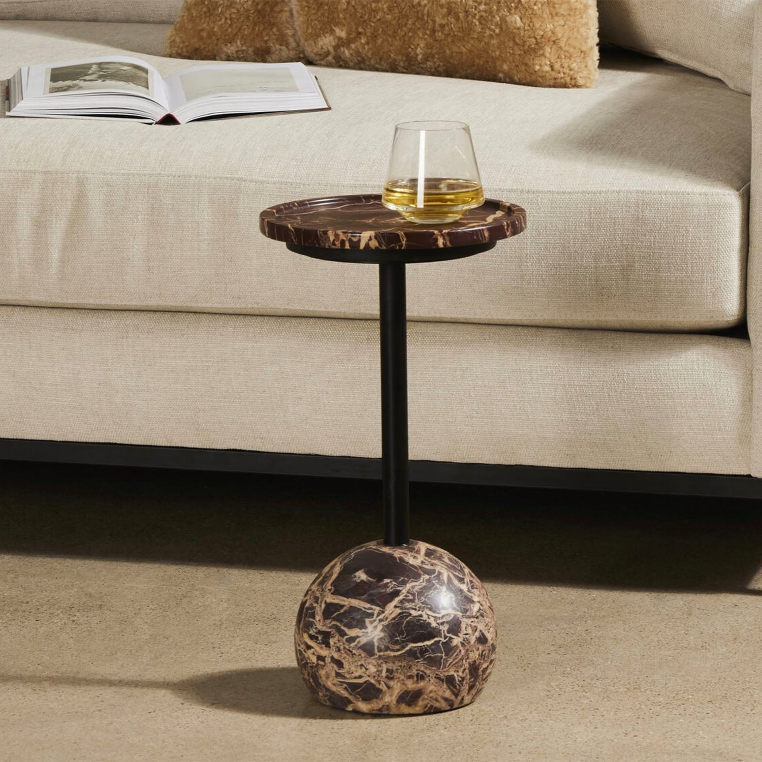 VIOLA ACCENT TABLE