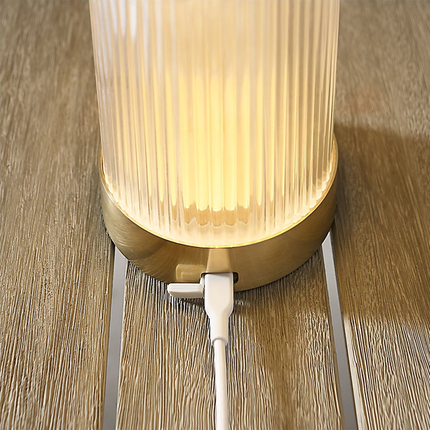 TAWA RECHARGEABLE LAMP
