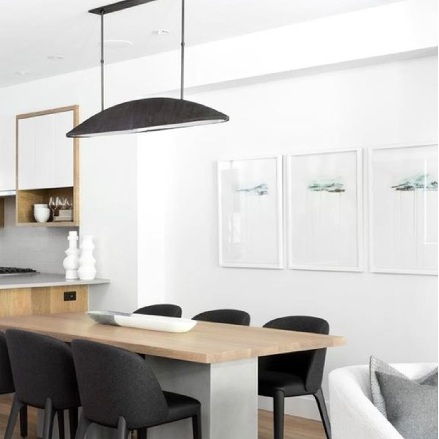 UTOPIA LARGE LINEAR PENDANT