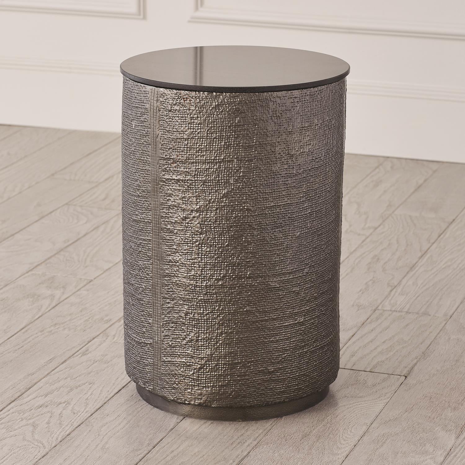 HEMP ETCHED BARREL TABLE